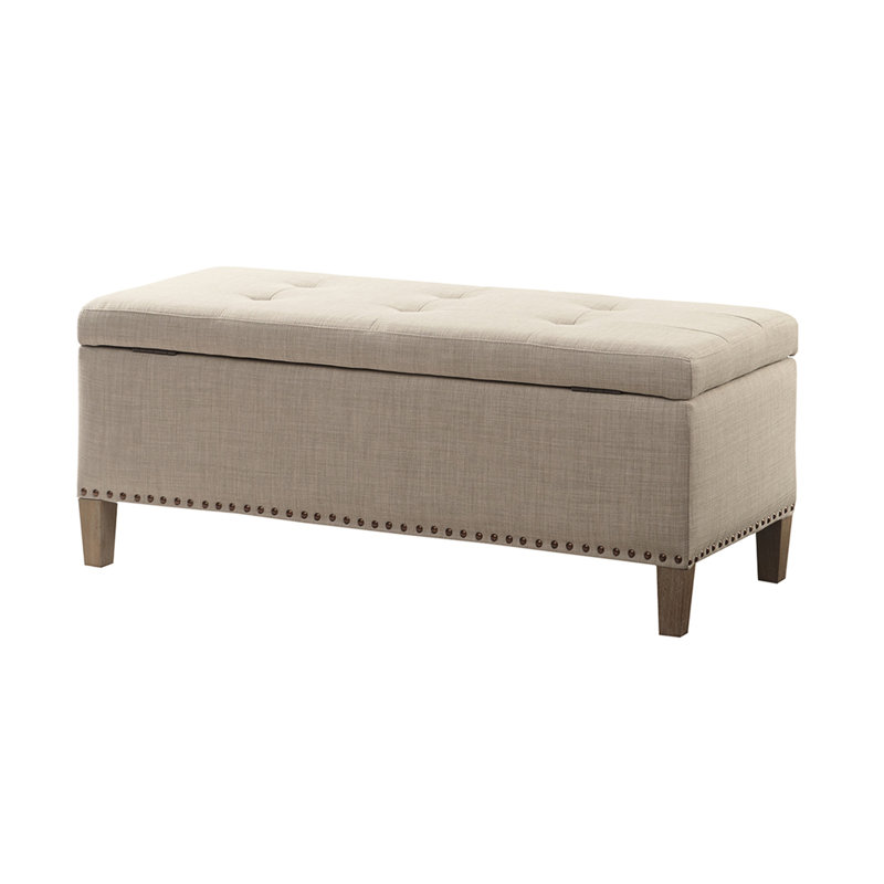 Banc de rangement gris avec compartiment intérieur, couvercle à fermeture en douceur, pieds en bouleau, finition noire, plateau gris de 42 po x 18 po, accents de clous en cuivre, capacité de poids de 400 lb