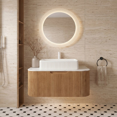 Meuble-lavabo mural simple flottant l 30 po x P 18 po x H 34 po à grain de bois naturel avec lavabo vasque rectangulaire en céramique blanche et plateau en pierre frittée blanche de Carrare, armoire de rangement à bord courbé pré-assemblée