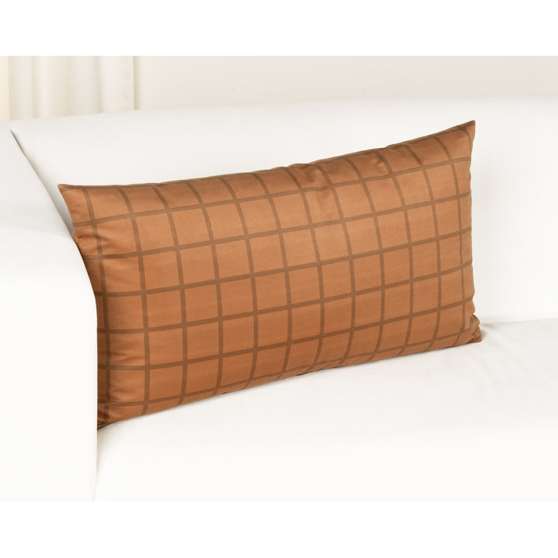 Coussin Mini Grid, 26 po x 14 po, Bourre en polyester, Carmel