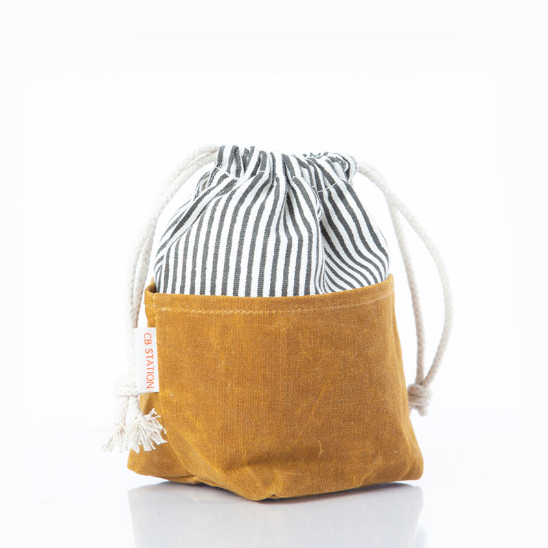 Bac élégant en toile cirée, Jaune