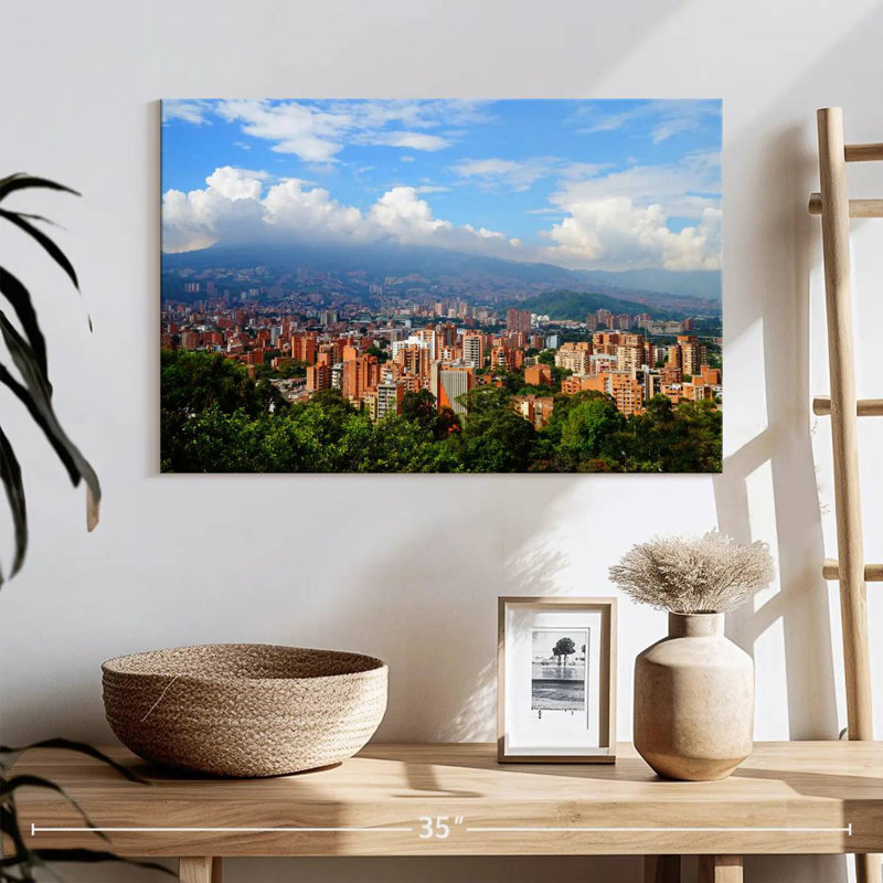 Sireci Medellin City Skyline