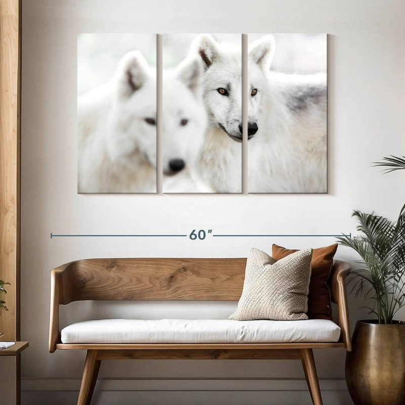 Brampt White Wolf II, 32" H x 50" W