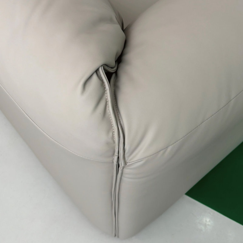 Canapé à dossier haut Elephant-Ear, H 28,35 po x l 120,87 po x P 40,16 po, 3