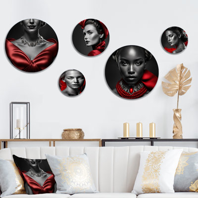 Ensemble de 5 décorations murales femme rétro en satin rouge