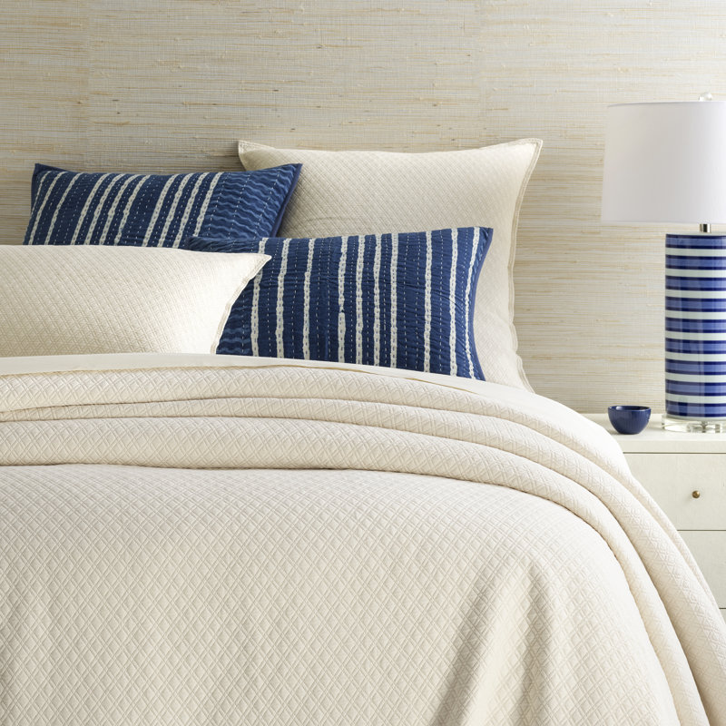 Diamond Matelasse Coverlet, Twin/Twin XL Coverlet, White
