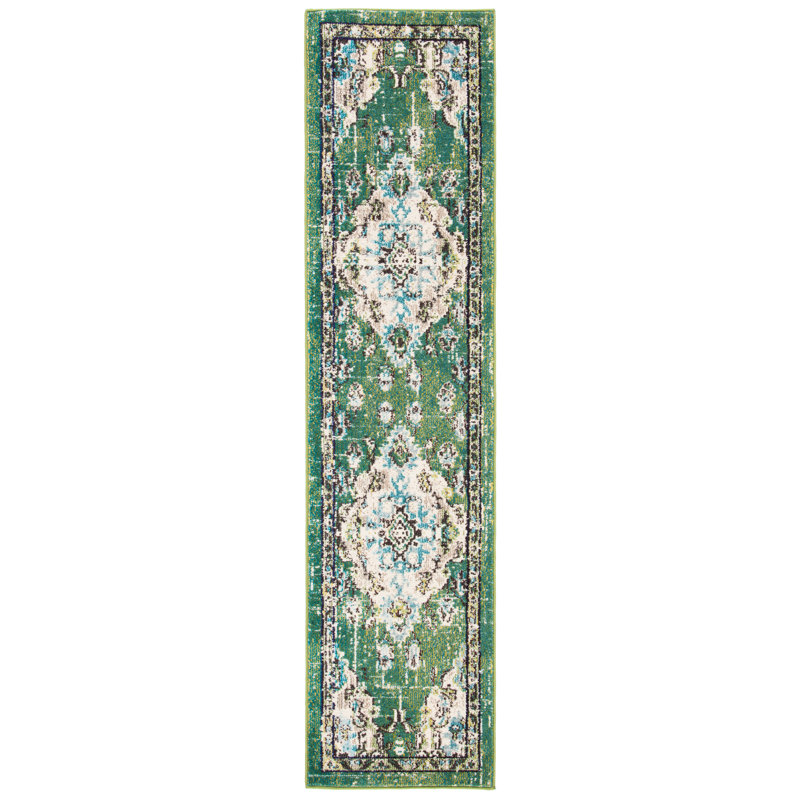 Shanna green oriental rug, Tapis de couloir 2 pi 2 po x 14 pi