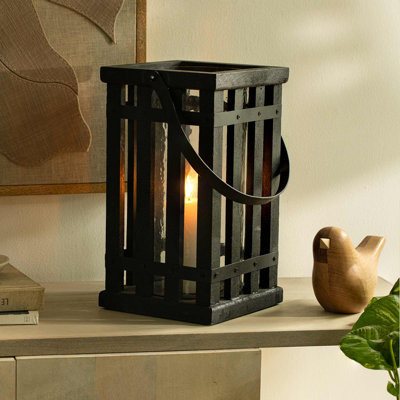 Lanterne carrée noire Kori | Élégant et moderne éclairage d'accent, 7,8 x 7,8 x 14,17 po