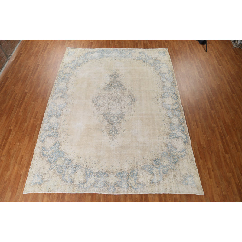 Tapis traditionnel délavé discret 10 x 13