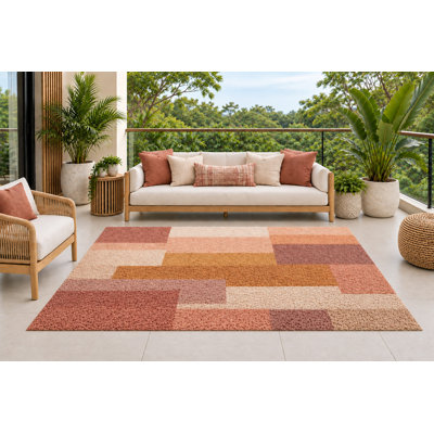 Tapis d'extérieur 152 x 213 cm, patchwork géométrique moderne avec blocs rectangulaires superposés, moquette bouclée en PVC imperméable, résistante et à séchage rapide, idéal pour porche, terrasse, balcon ou entrée.