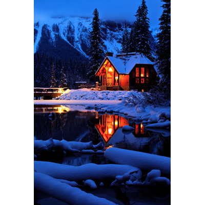 Cozy Winter Mountain Lodge by Gcoles