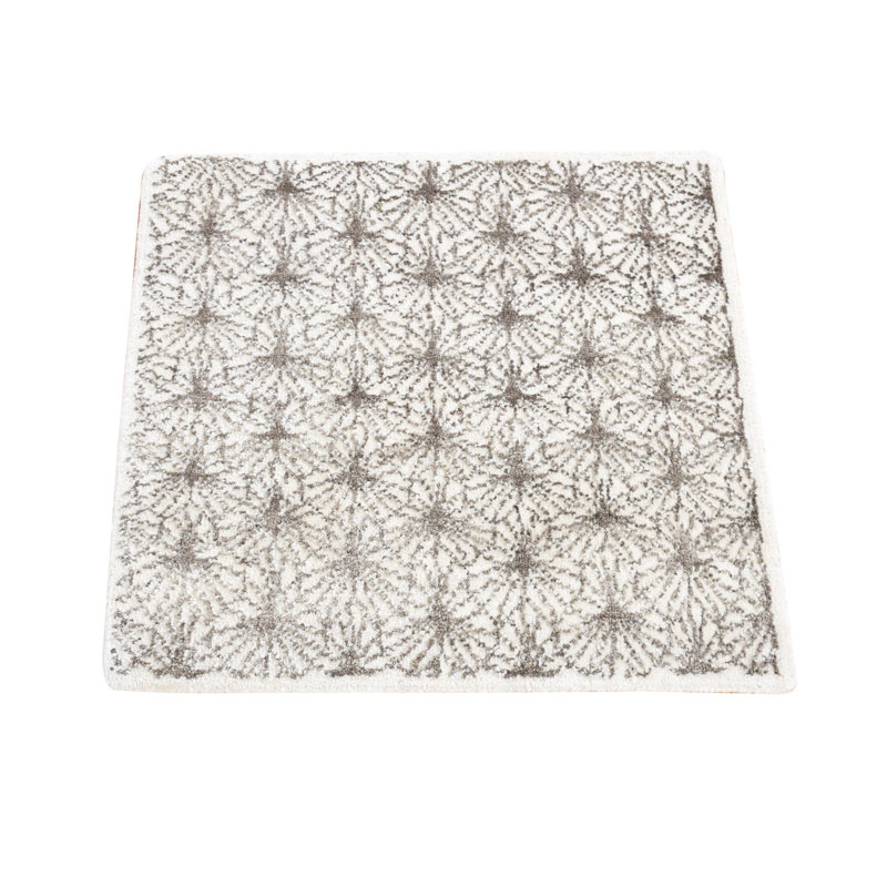 Tapis ivoire carré nouvel âge en soie 2 pi 1 po x 2 pi 1 po Sophéya