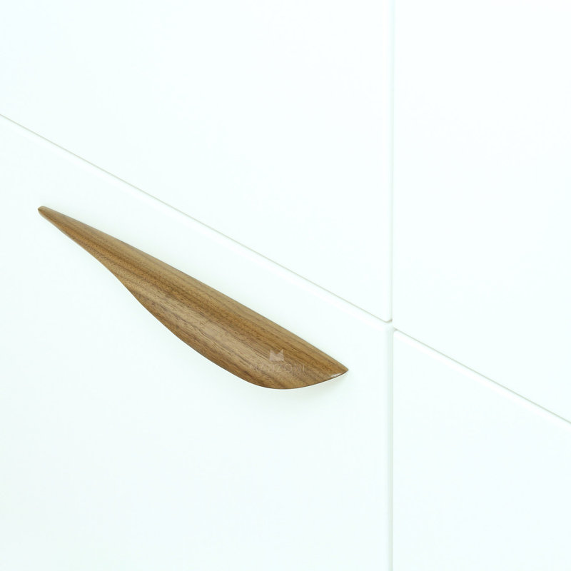 Wave Designer Wood 5 1/16" Center to Center Arch Pull, Oak