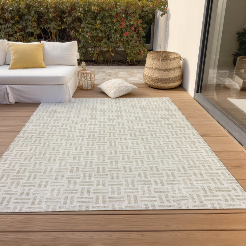 Ivory Geometric Flat Woven Indoor/Outdoor Rug 2'6" x 3'10"