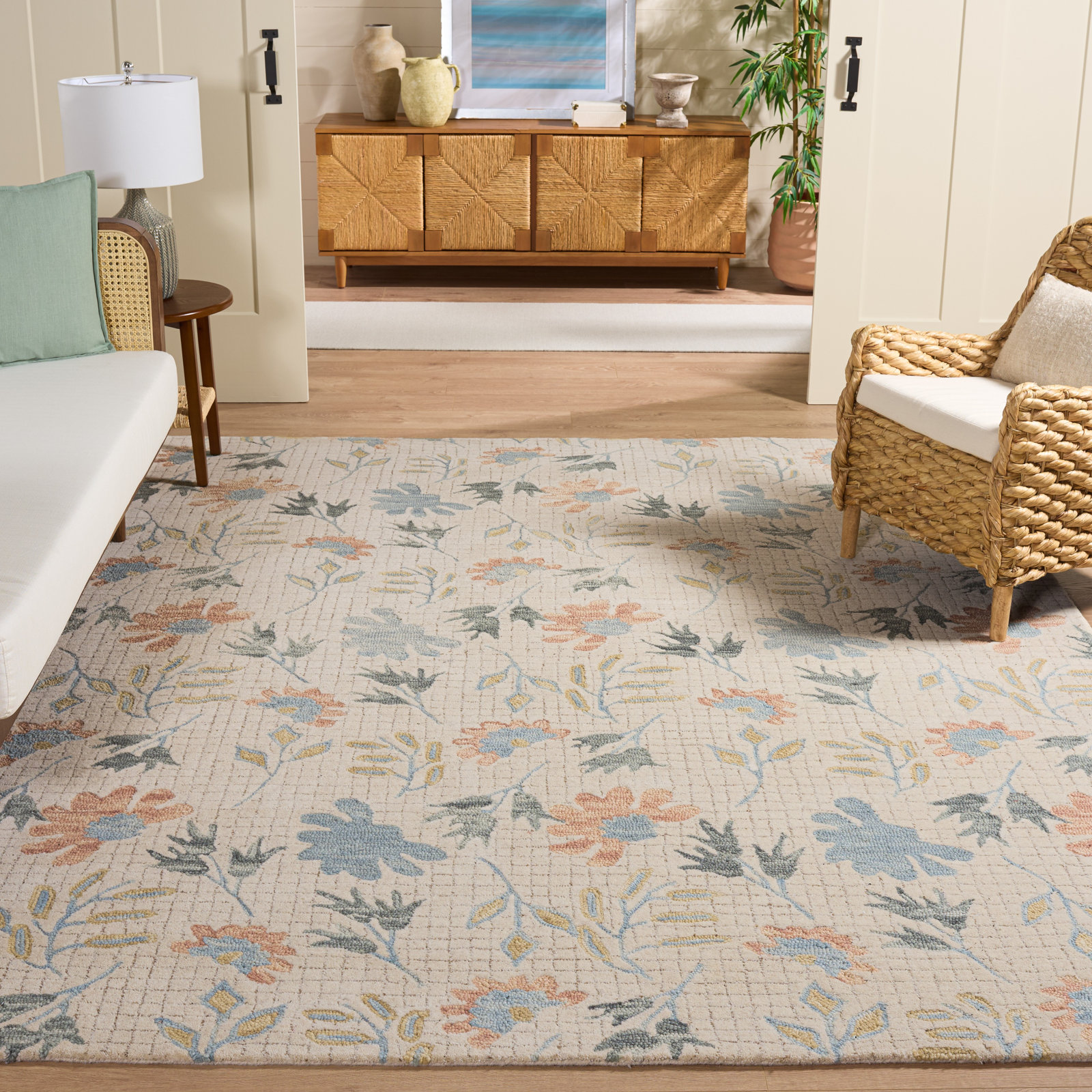 Hand-Tufted Wool Floral Rug, Rectangle 8' x 10'
