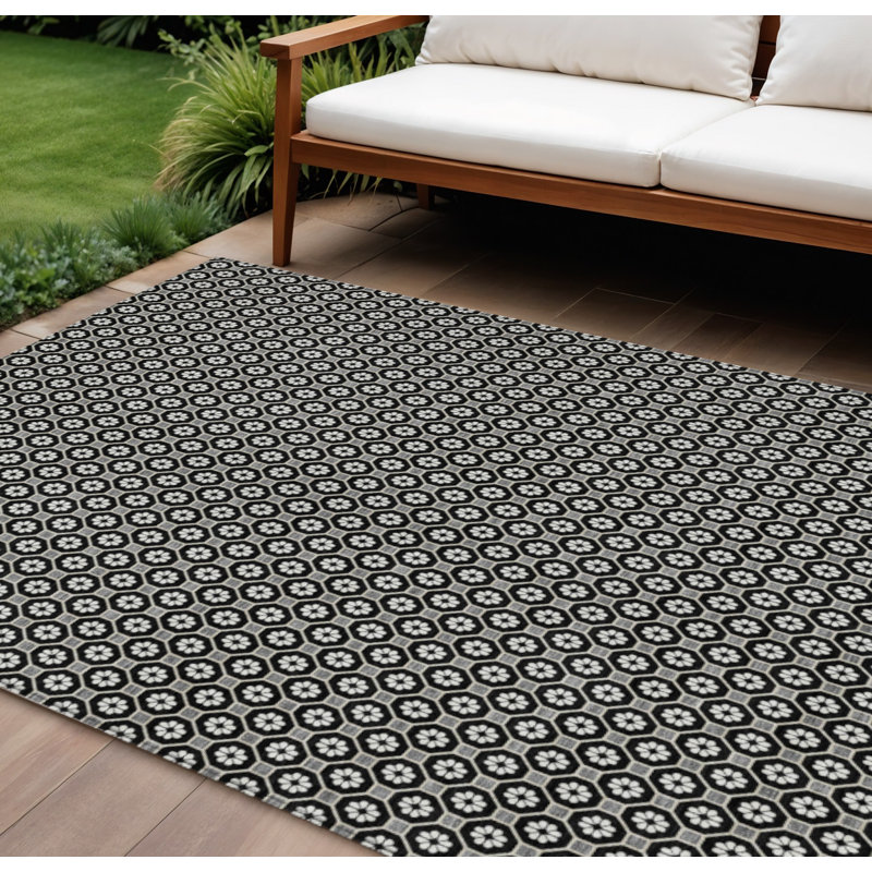 8' X 10' Black And Grey Floral Washable Indoor Outdoor Area Rug,  Rectangle 8' X 10'