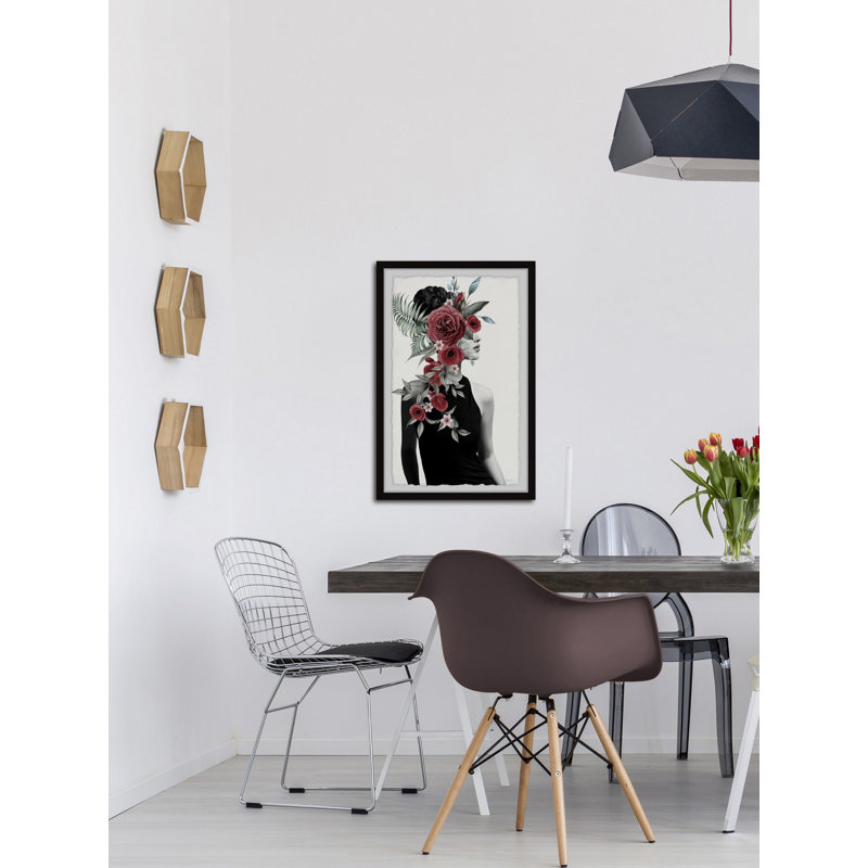 Reproduction encadrée « red blooms », H 12 po x l 8 po x P 1,5 po