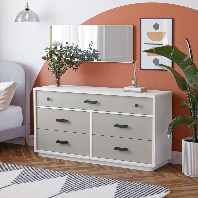 Valencia 7-Drawer Wide Dresser (Includes Dresser Only Not Mirror)