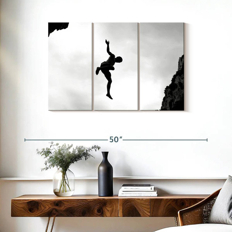 Sireci Extreme Climbing Fall, 24" H x 38" W