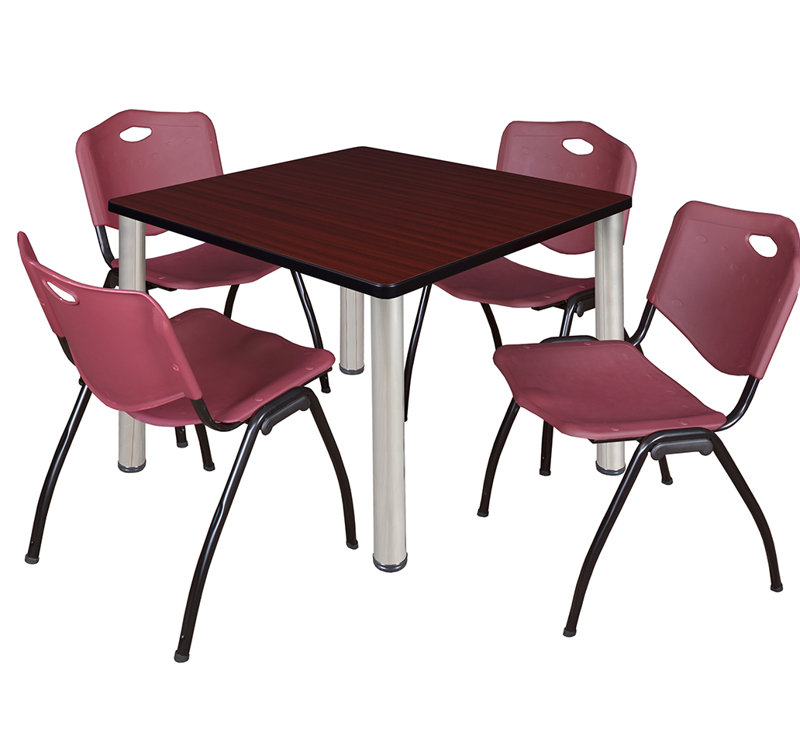Plateau de table Kee Square, 4 chaises empilables, H 30 po x l 29 po x P 29 po, Chrome, Acajou