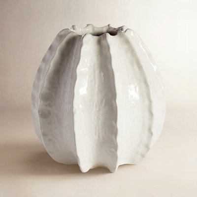Chenery Ceramic Pot Planter