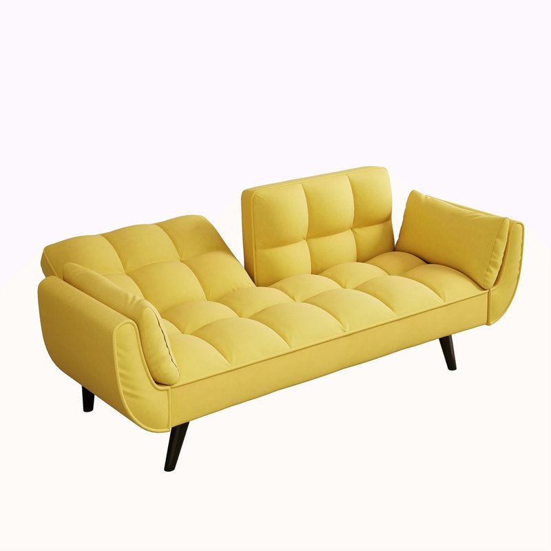 74 pouces, canapé jaune, deux accoudoirs moelleux, coussin décoratif, appartement confortable, petit espace