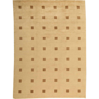 Himalayan Wool Geometric Area Rug in Gold