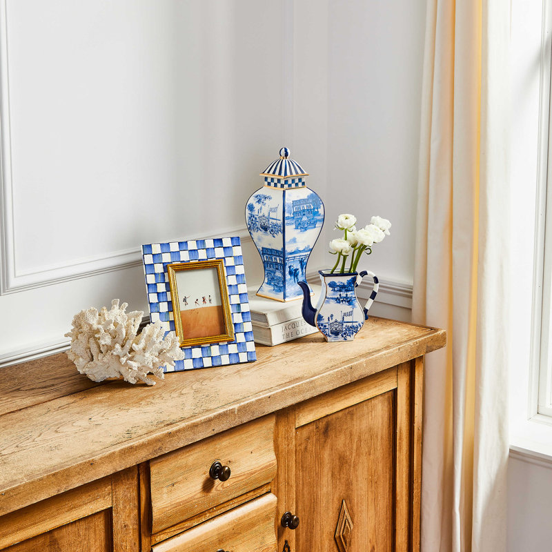 Classic Elegance 4x6 White Metal Tabletop Picture Frame