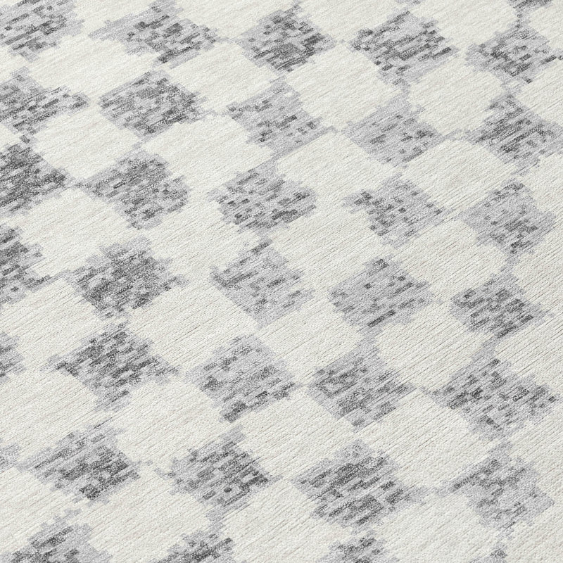 Tapis intérieur / extérieur gris lavable à la machine Xhevrie, Rectangle 1 pi 8 po x 2 pi 6 po