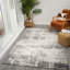 Tapis gris tissé à la machine Mackensy-437289673