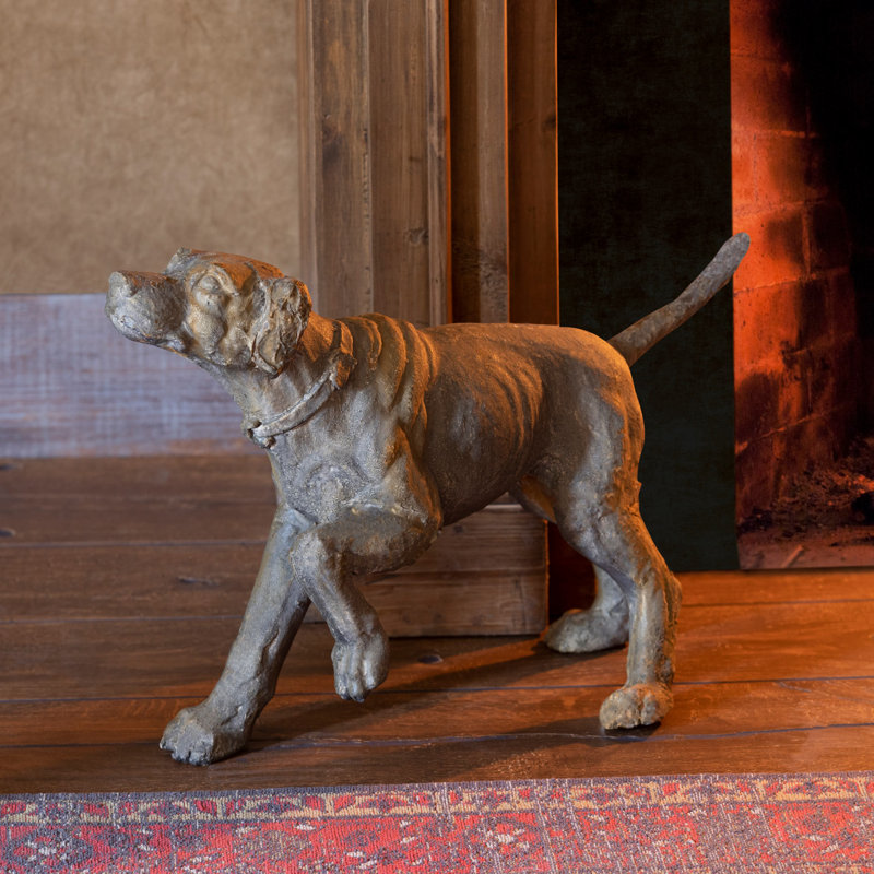 Hunting Hound Statue