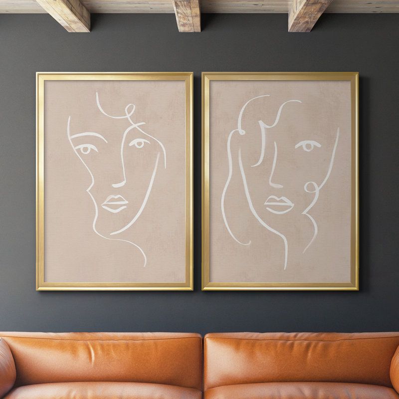 «Curly Face I», toile encadrée de qualité supérieure - prête à être accrochée, Or, H 42,5 po x l 61 po
