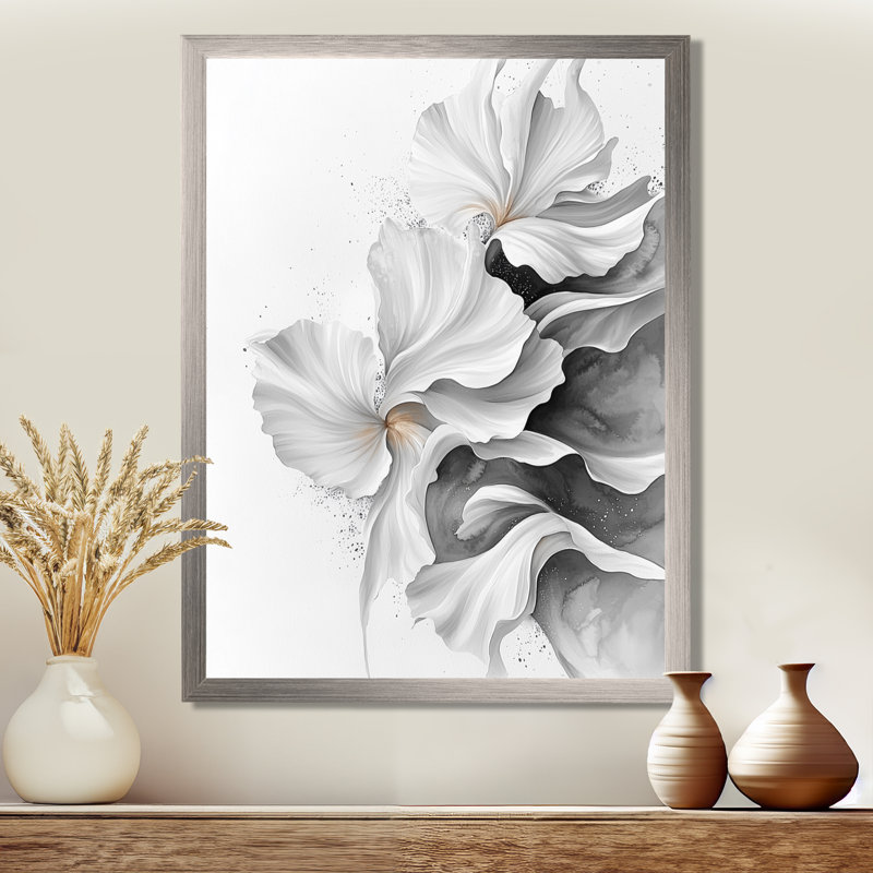 Imelda - impressions sur toile abstraites, Argent argent, H 20 po x l 12 po, Reproduction encadrée d'une seule photo