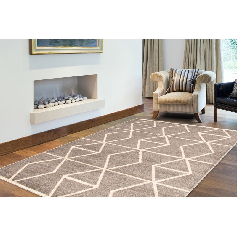 Denoila Geometric Indoor Rug, Rectangle 5'3" x 7'3"