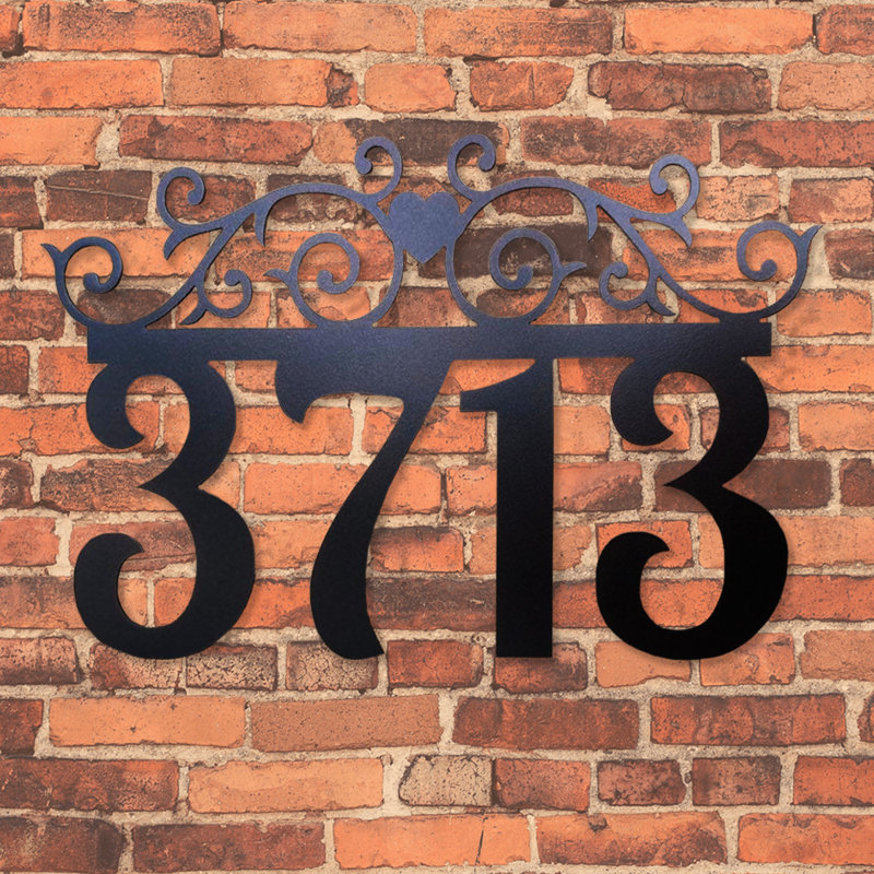 Plaque d'adresse murale 1 ligne "Scrolled Heart", Dos plat, H 6 po x l 11,5 po x P 0,25 po