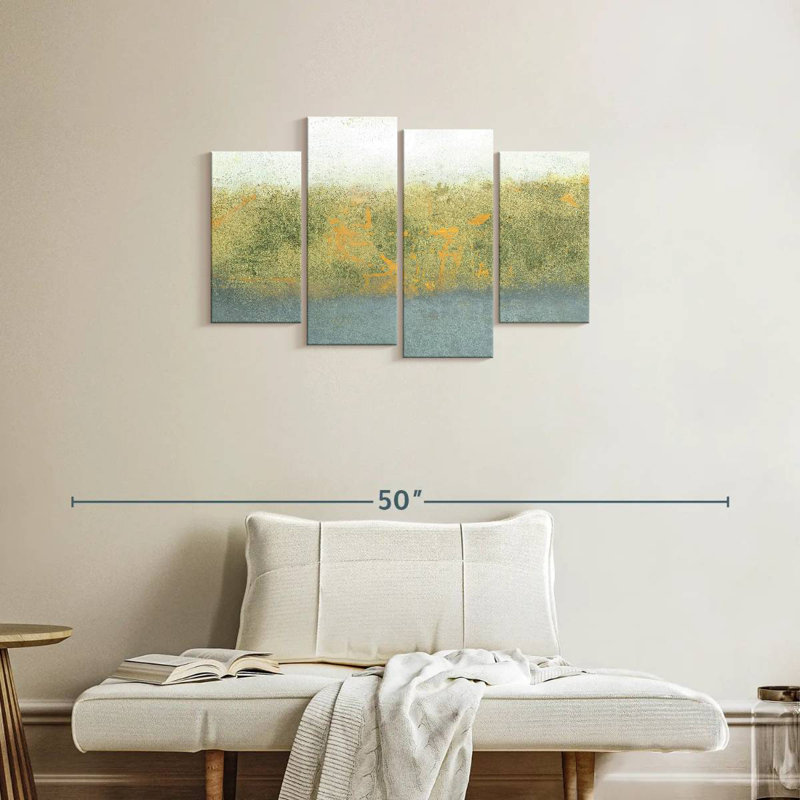 Avery Centerpiece, 22" H x 36" W