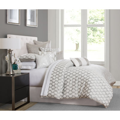 Newport Comforter Set - Platinum