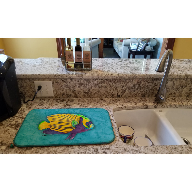 Tapis tropical pour le séchage des poissons