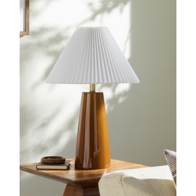 Vikundu Table Lamp