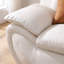 Canapé moderne deux places en similicuir, petit canapé rembourré 2 places avec accoudoirs incurvés et pieds en métal, canapé compact blanc pour salon, appartement
