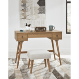 Macaylah Vanity