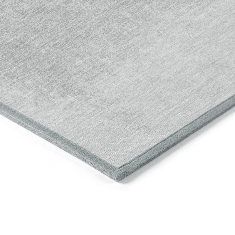 Machine Washable Indoor/Outdoor Xhevrie Silver Rug, Rectangle 5' x 7'6"