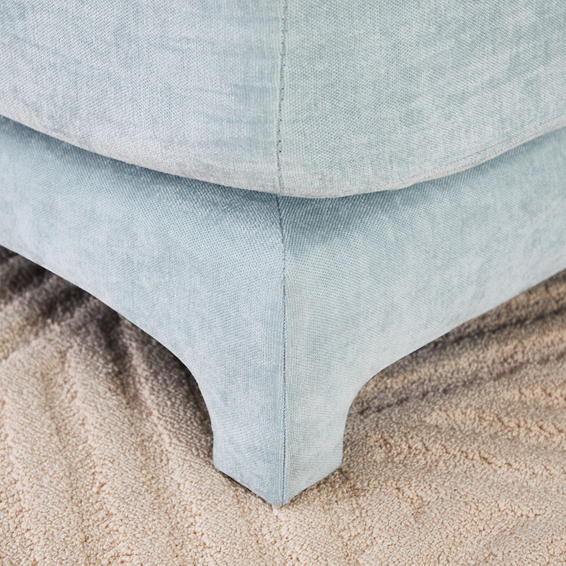 Élégant canapé rembourré en chenille avec capitonnage sur mesure Confort supérieur et conception modulaire pour des espaces de vie polyvalents