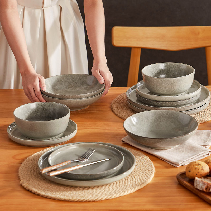 16 Piece Dinnerware Set - Service for 4, Grey