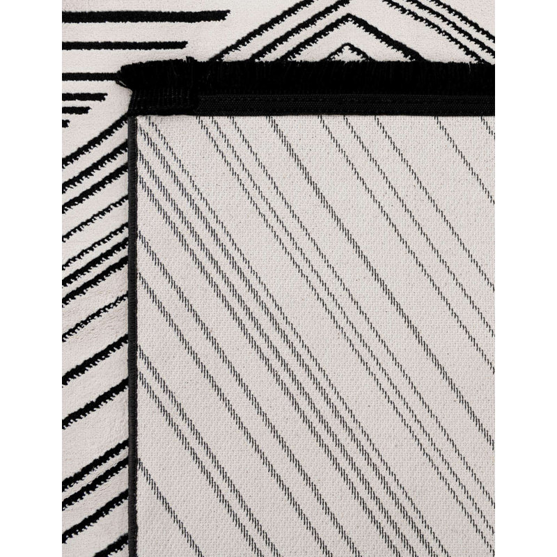 Bralin Geometric Machine Made Polyester Area Rug in Black/White, Square 10'