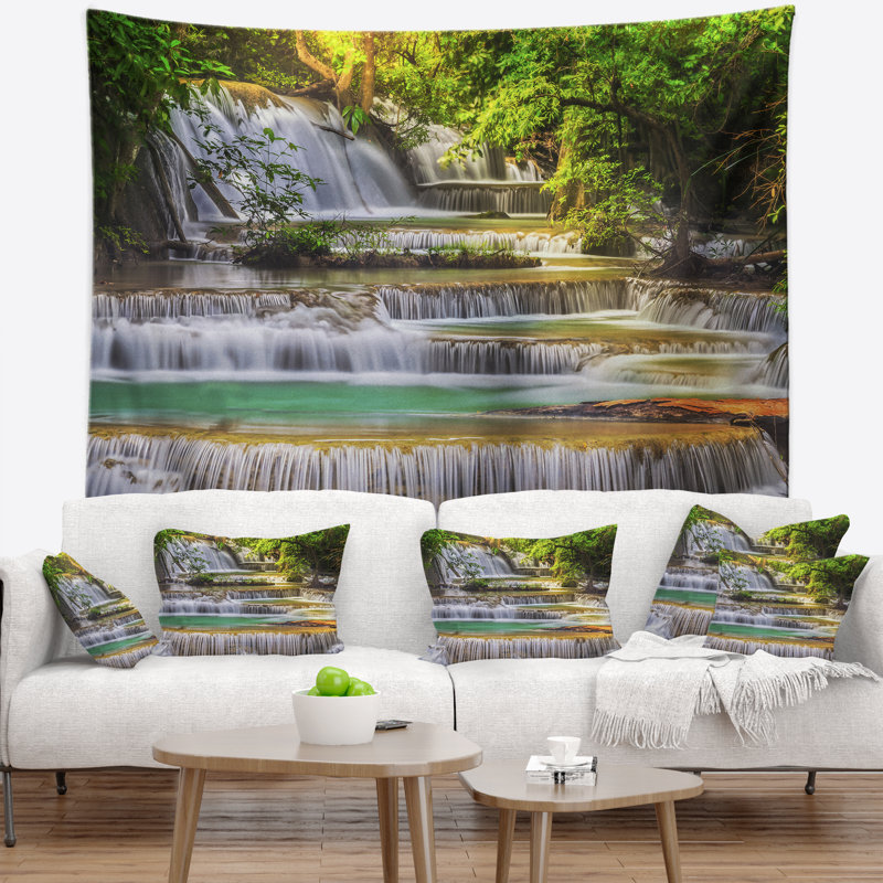 Paysage tranquille tapisserie cascade d'erawan, H 50 po x l 60 po