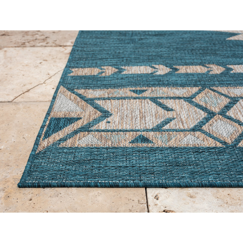 Kaymiah Southwestern Indoor Rug, Rectangle 5' x 6'11"