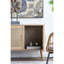 Armoire 35,2lbs en bois brun - Portes et rangement média de 15,2 po de style contemporain avec peu d'espace