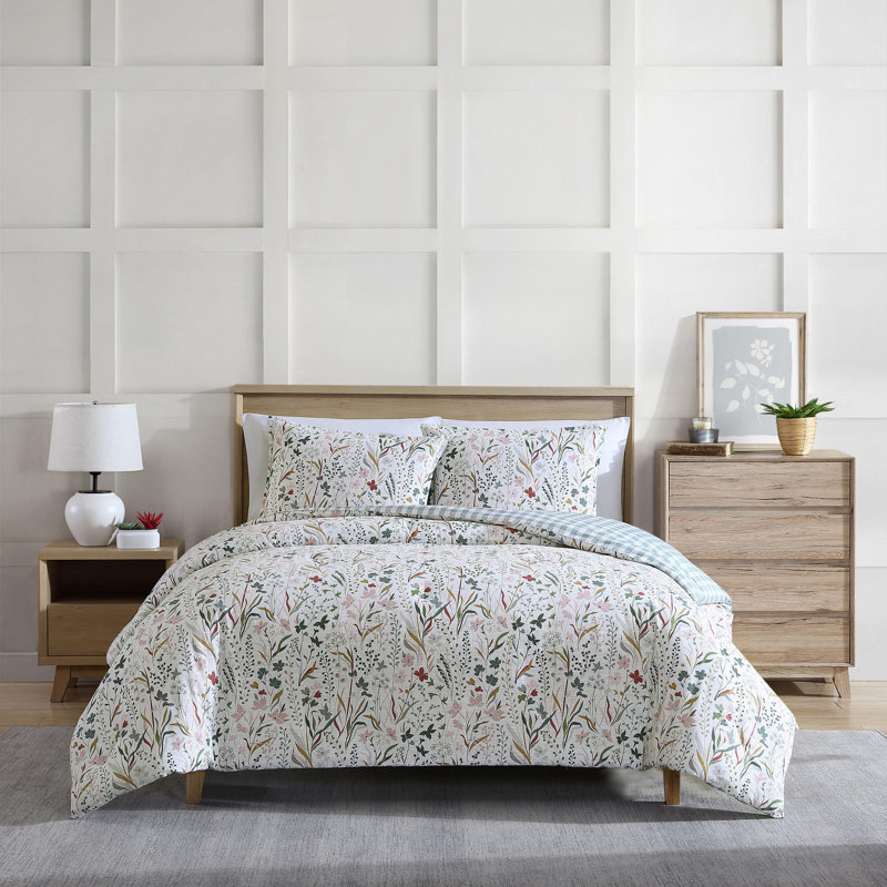 Eddie Bauer Woodland Forest Cotton Reversible Pink Comforter Set, Twin Comforter + 1 Standard Sham