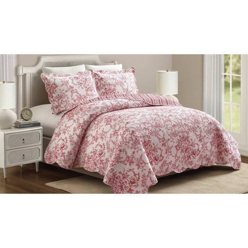 Blue Cotton Full Reversible Quilt Set with Scallop Edges