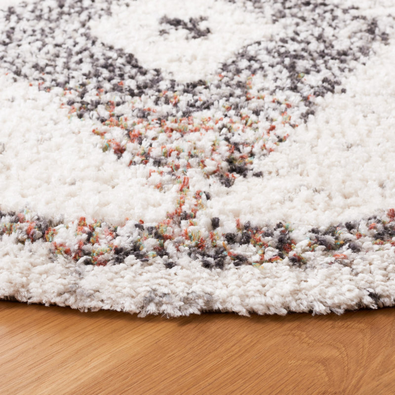 Jericho Shag Performance Geometric Rug, Round 6'7"